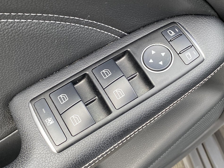 Mercedes-Benz Třída B 1.6i  B180
