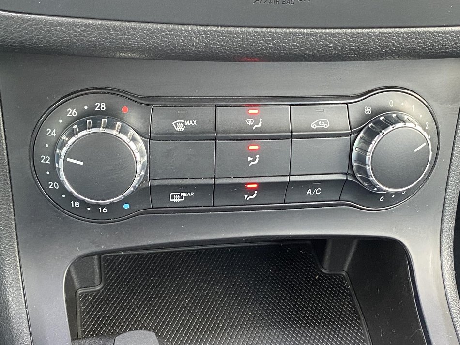 Mercedes-Benz Třída B 1.6i  B180
