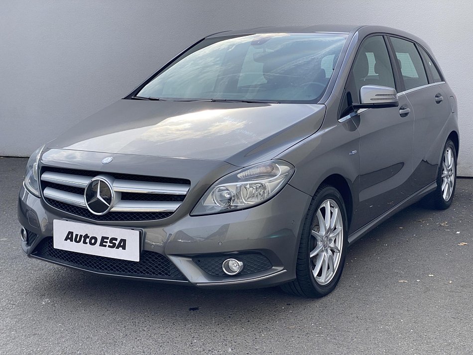 Mercedes-Benz Třída B 1.6i  B180