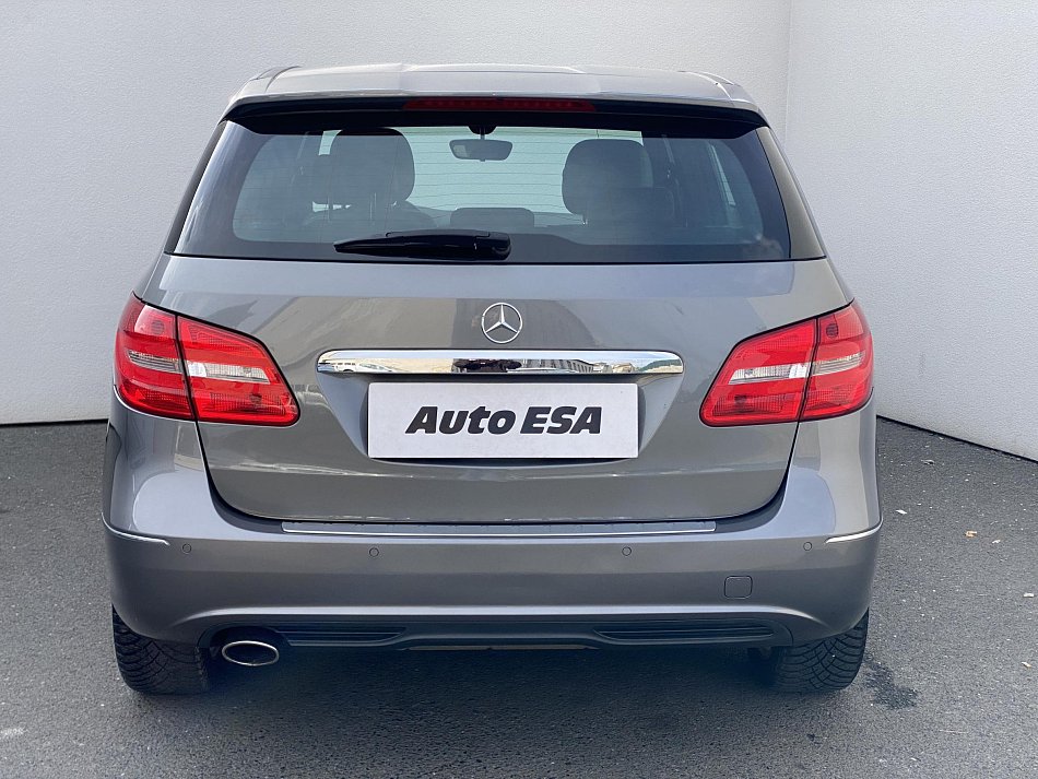 Mercedes-Benz Třída B 1.6i  B180