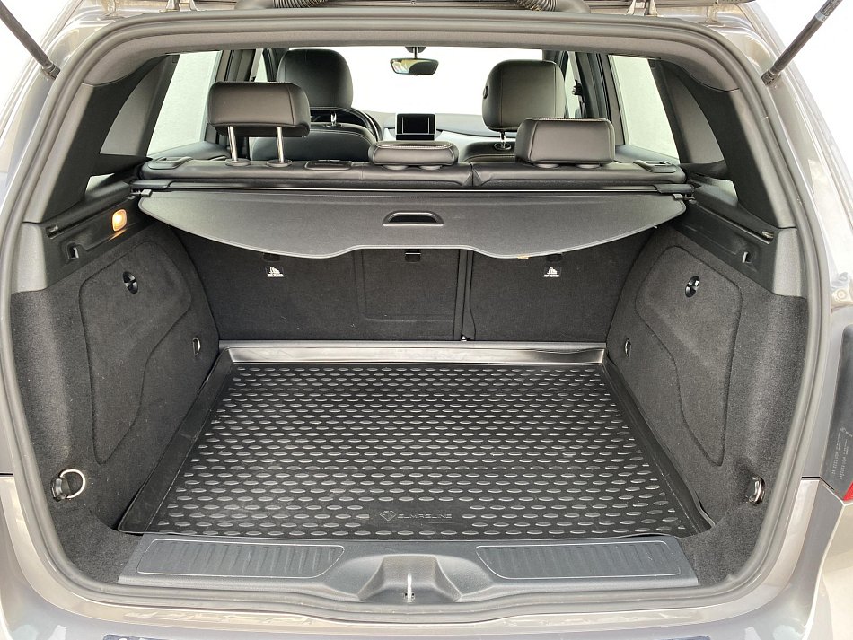 Mercedes-Benz Třída B 1.6i  B180