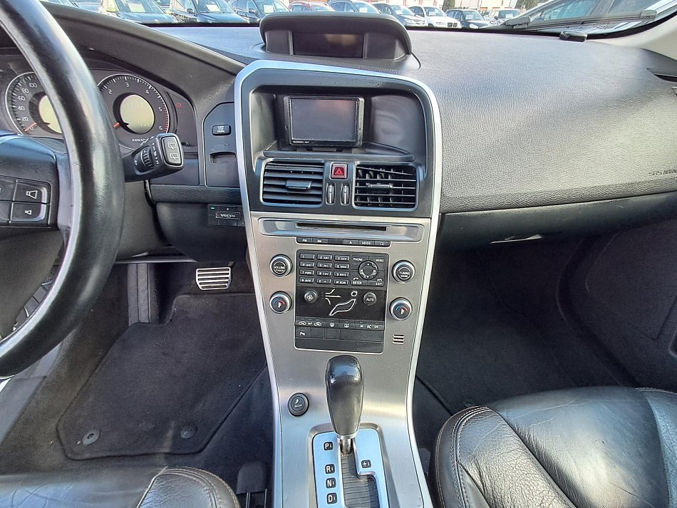 Volvo XC60 2.4 D5 