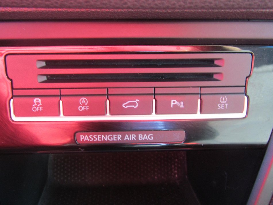 Volkswagen Sharan 2.0TDi 