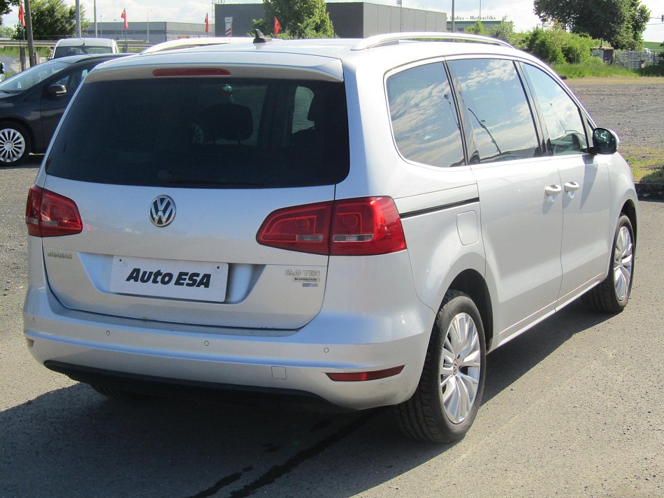 Volkswagen Sharan 2.0TDi 