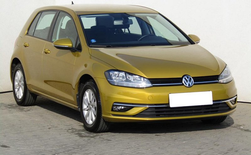 Volkswagen Golf 1.5 TSi Sound