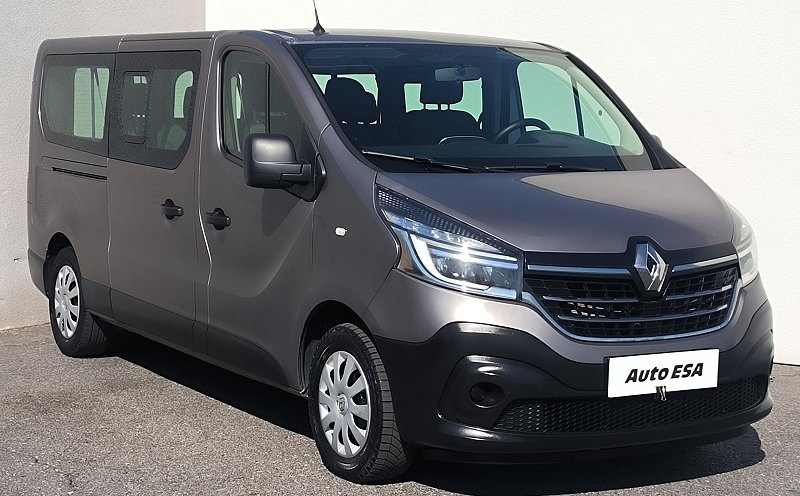 Renault Trafic 2.0dCi  L2 9míst