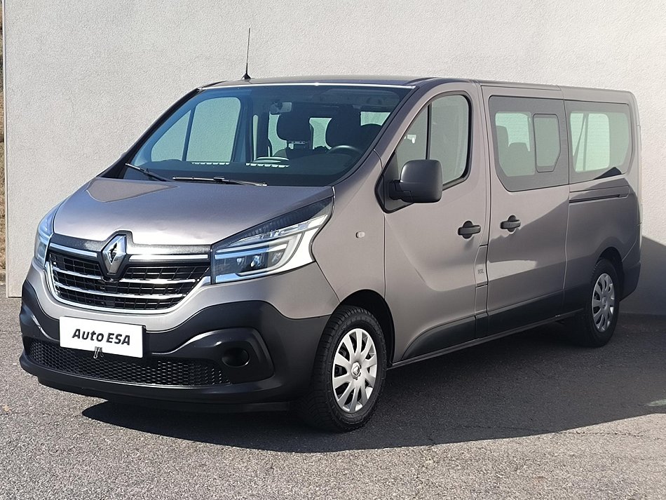 Renault Trafic 2.0dCi  L2 9míst