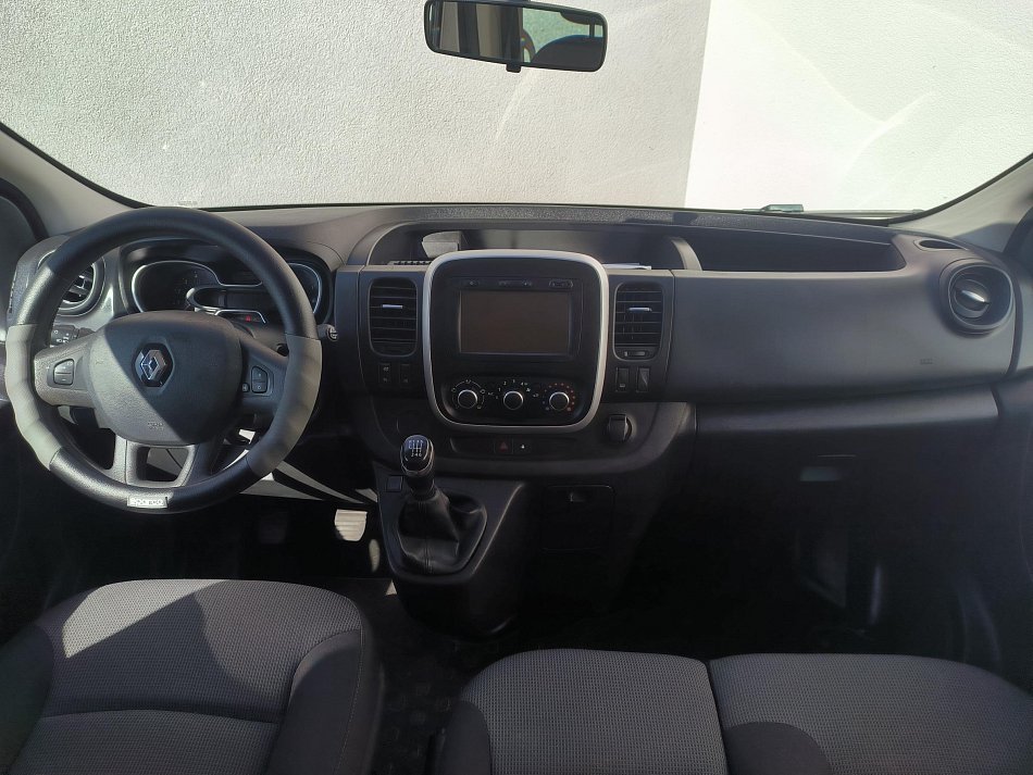 Renault Trafic 2.0dCi  L2 9míst