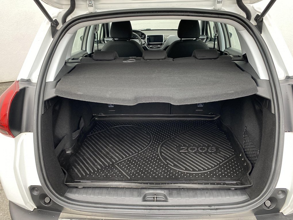 Peugeot 2008 1.2 PT GT Line