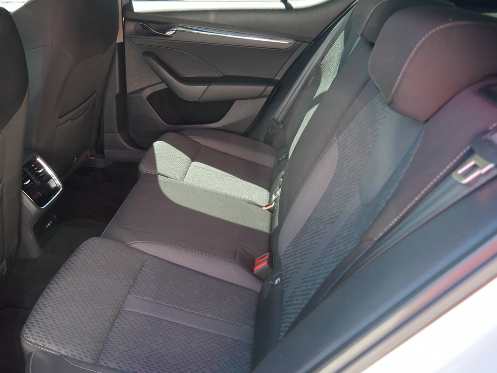 Škoda Octavia IV 1.5 TSi 