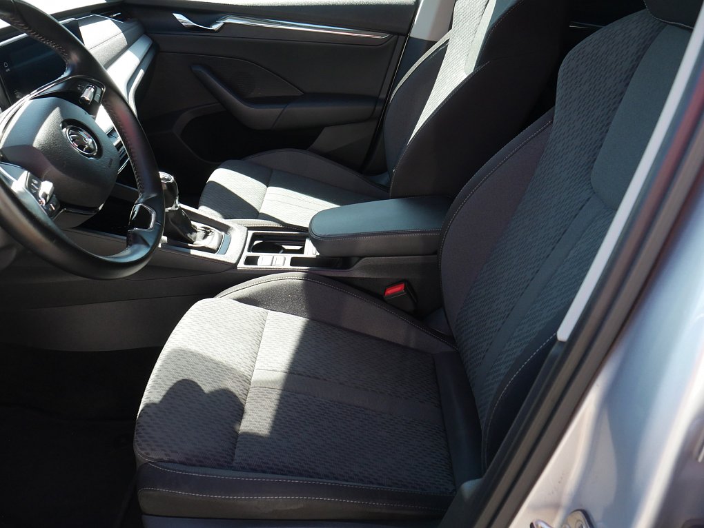 Škoda Octavia IV 1.5 TSi 