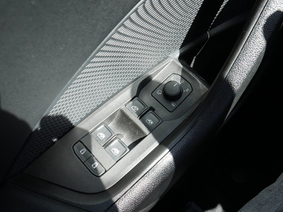 Škoda Octavia IV 1.5 TSi 
