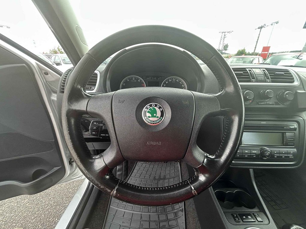 Škoda Roomster 1.6 16V 