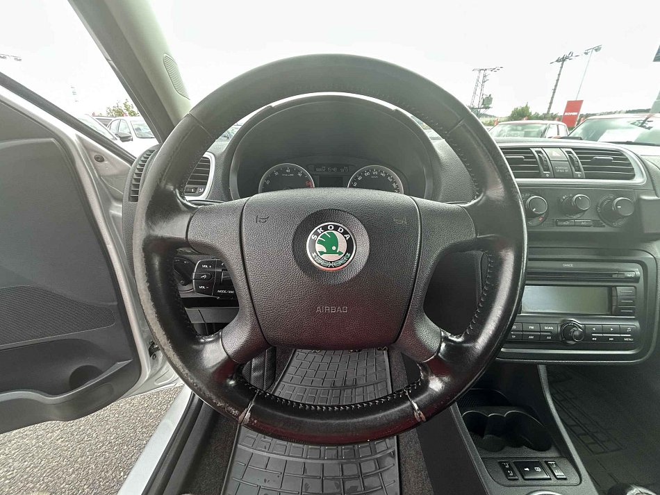 Škoda Roomster 1.6 16V 