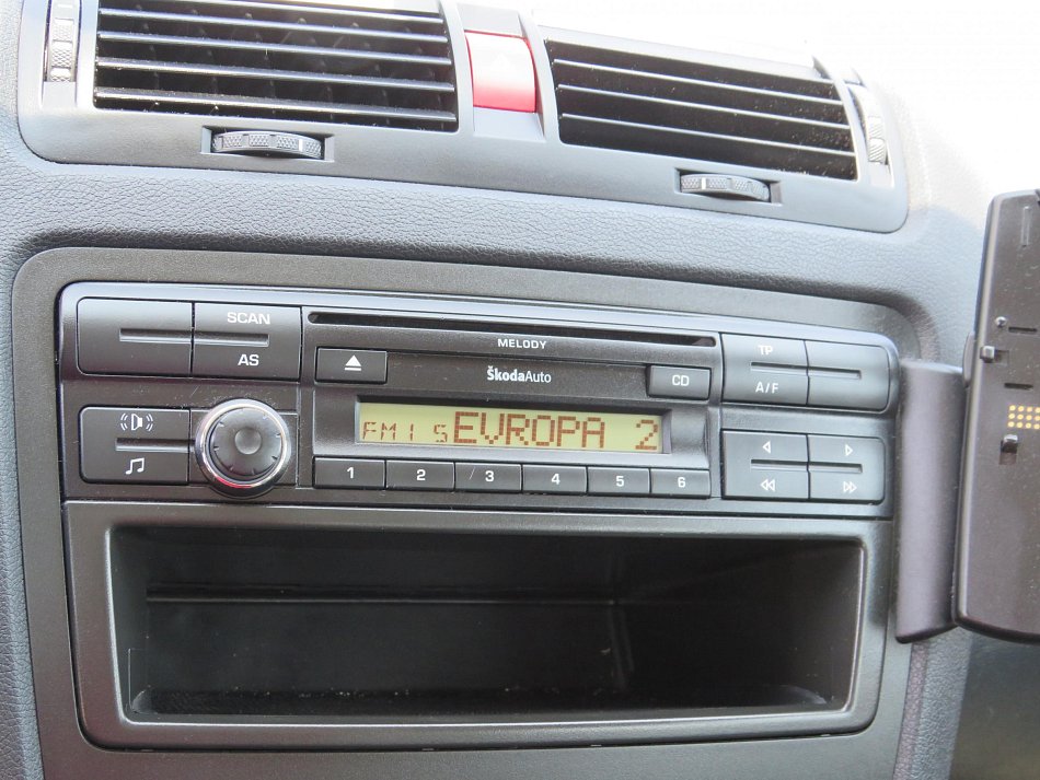 Škoda Octavia II 1.9 TDi Ambiente