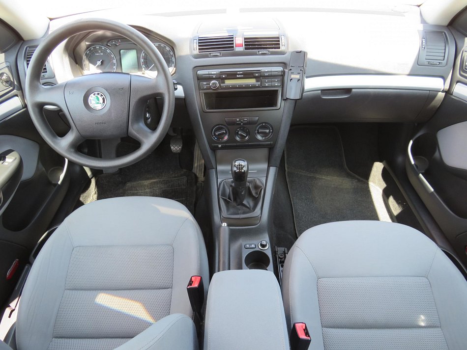 Škoda Octavia II 1.9 TDi Ambiente