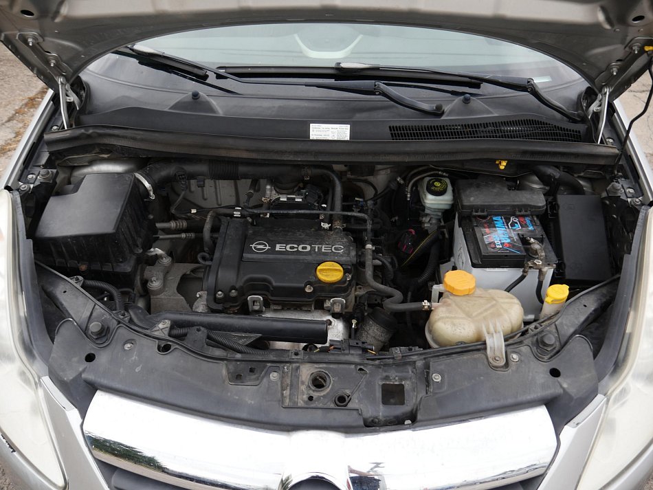 Opel Corsa 1.0i 
