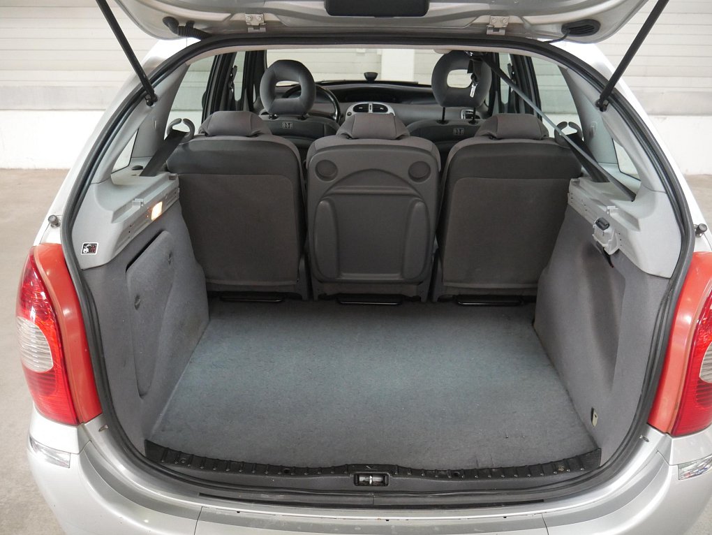 Citroën Xsara Picasso 1.6i 