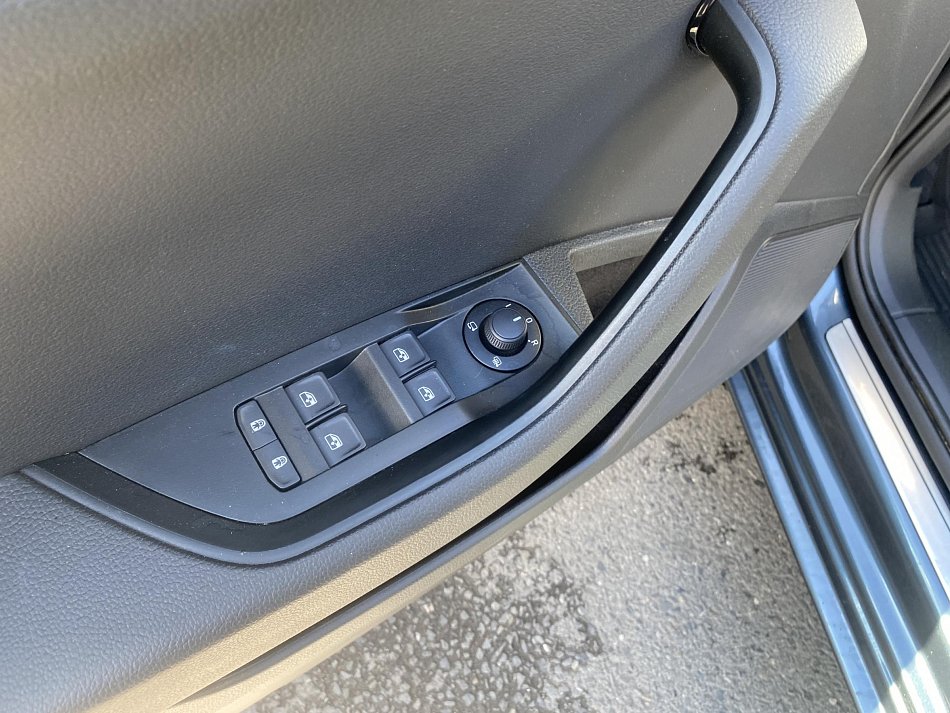 Škoda Superb III 2.0 TFSi Ambition