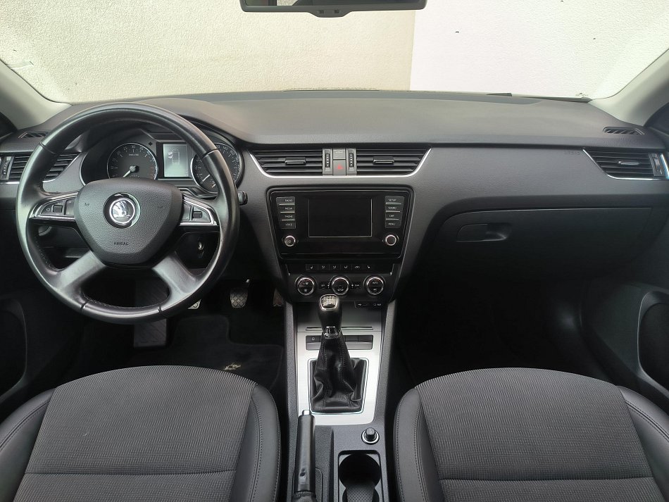 Škoda Octavia III 1.6 TDi Elegance