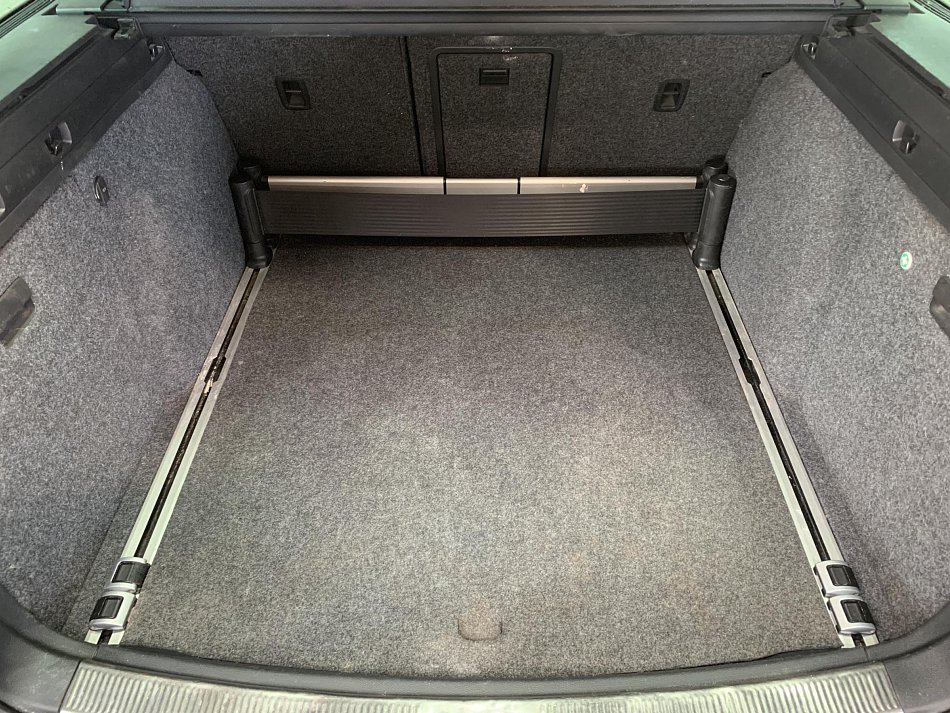 Škoda Superb II 2.0 TDi 