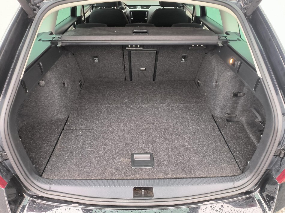 Škoda Octavia III 2.0 TDi Drive