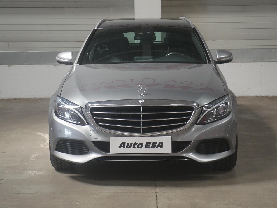 Mercedes-Benz Třída C 2.2CDI 