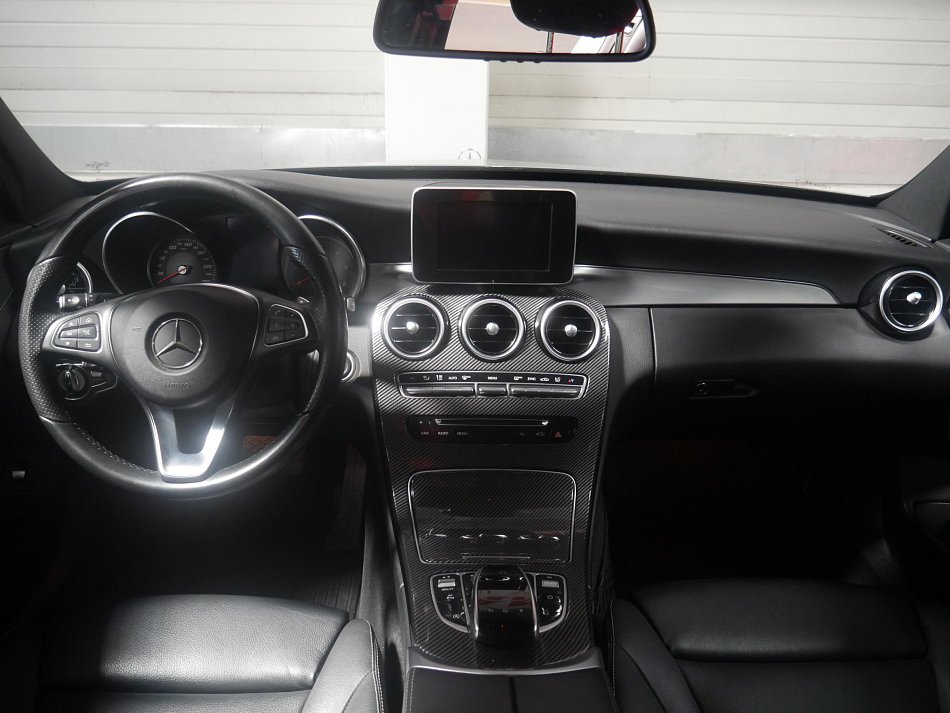Mercedes-Benz Třída C 2.2CDI 