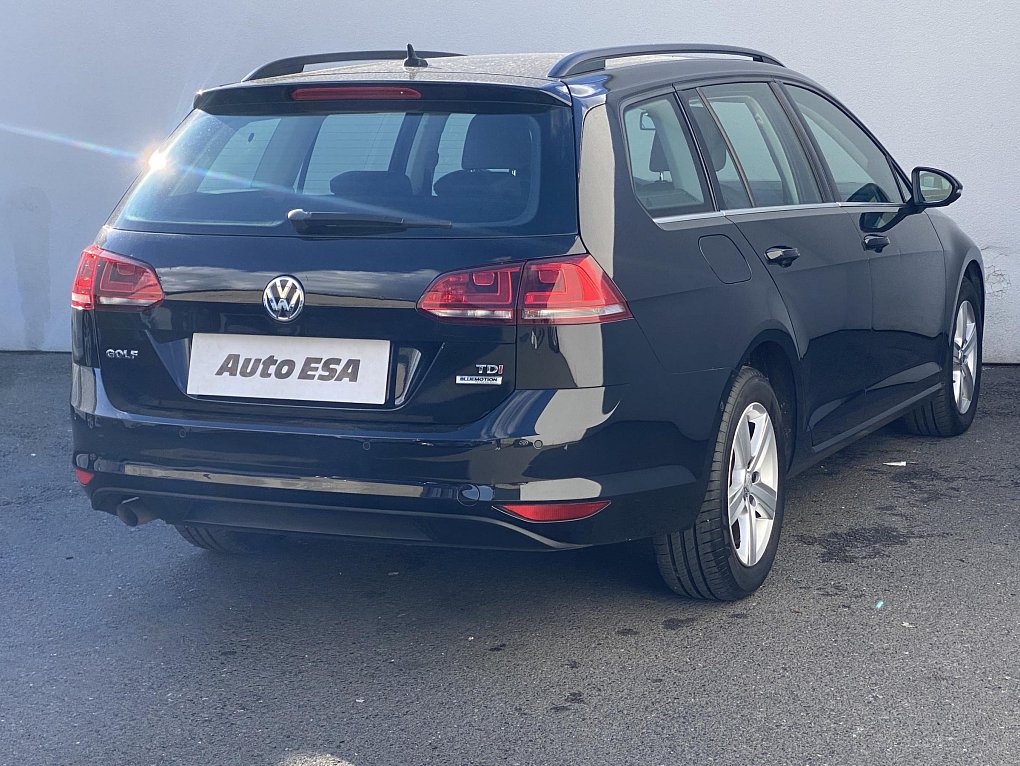 Volkswagen Golf 1.6 TDi Highline