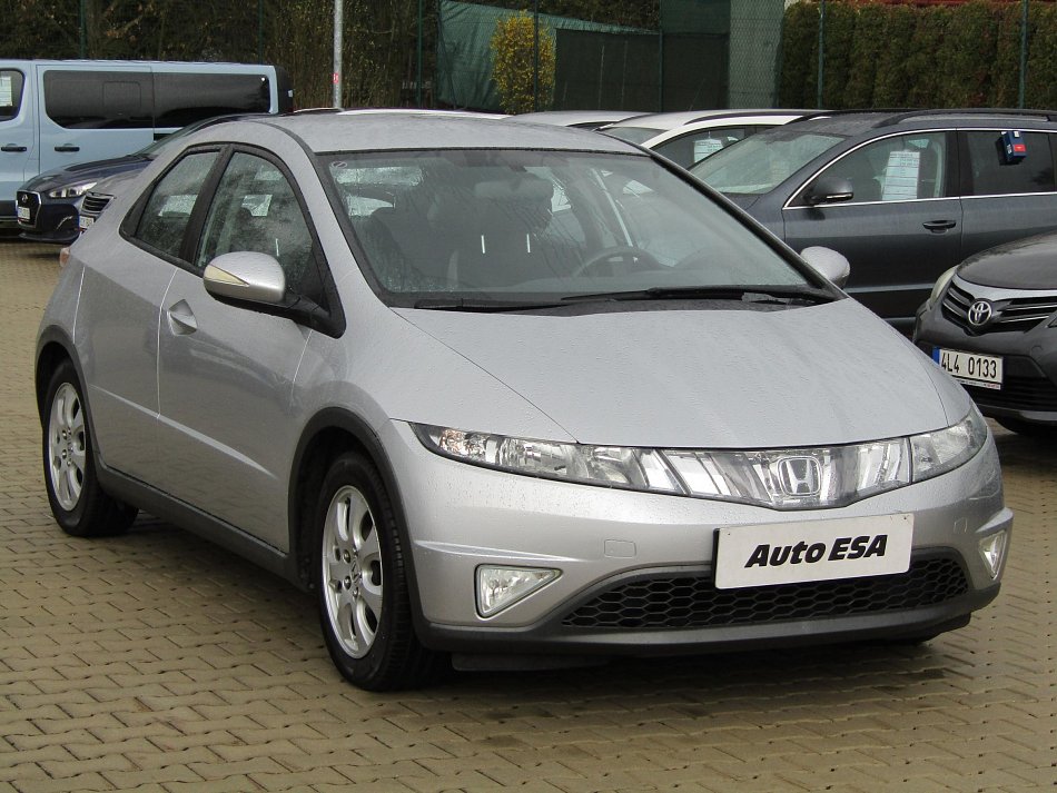 Honda Civic 1.4i 