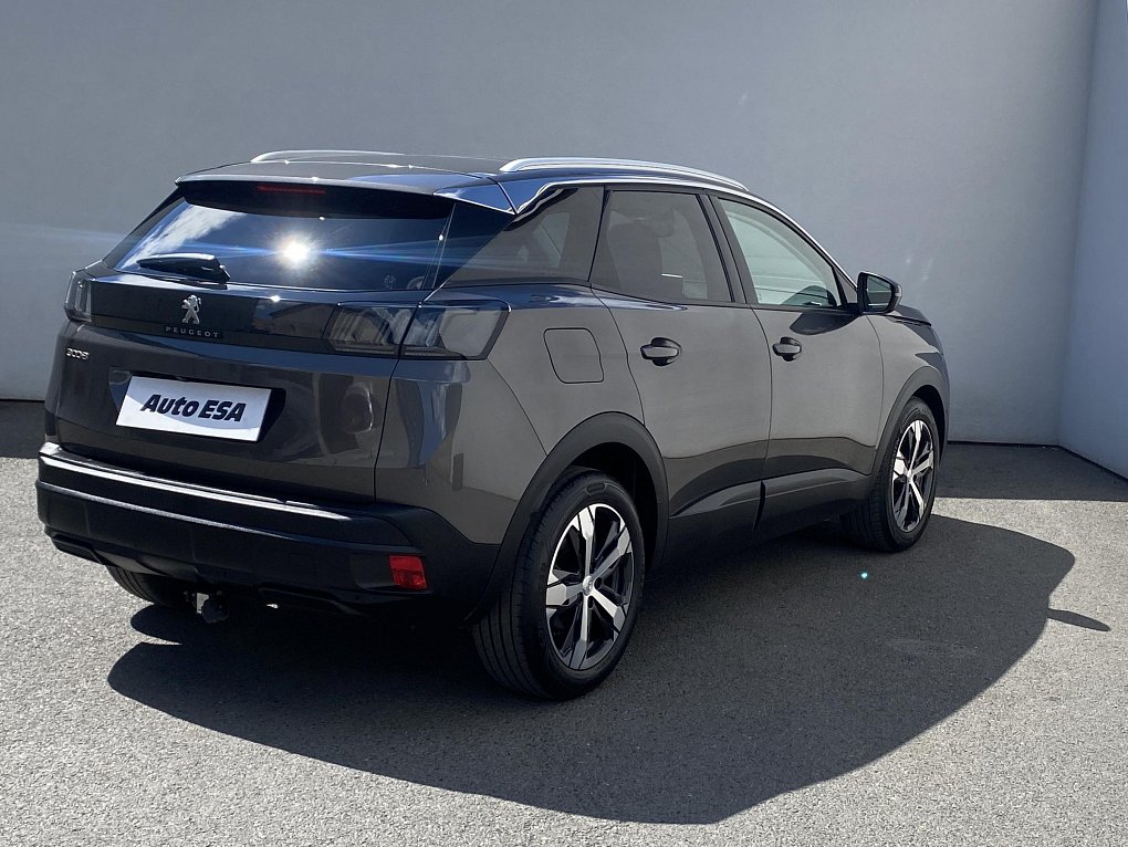 Peugeot 3008 1.2PT Allure
