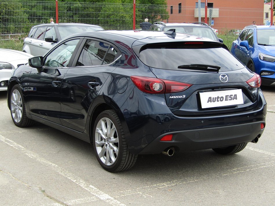 Mazda 3 2.0 i 