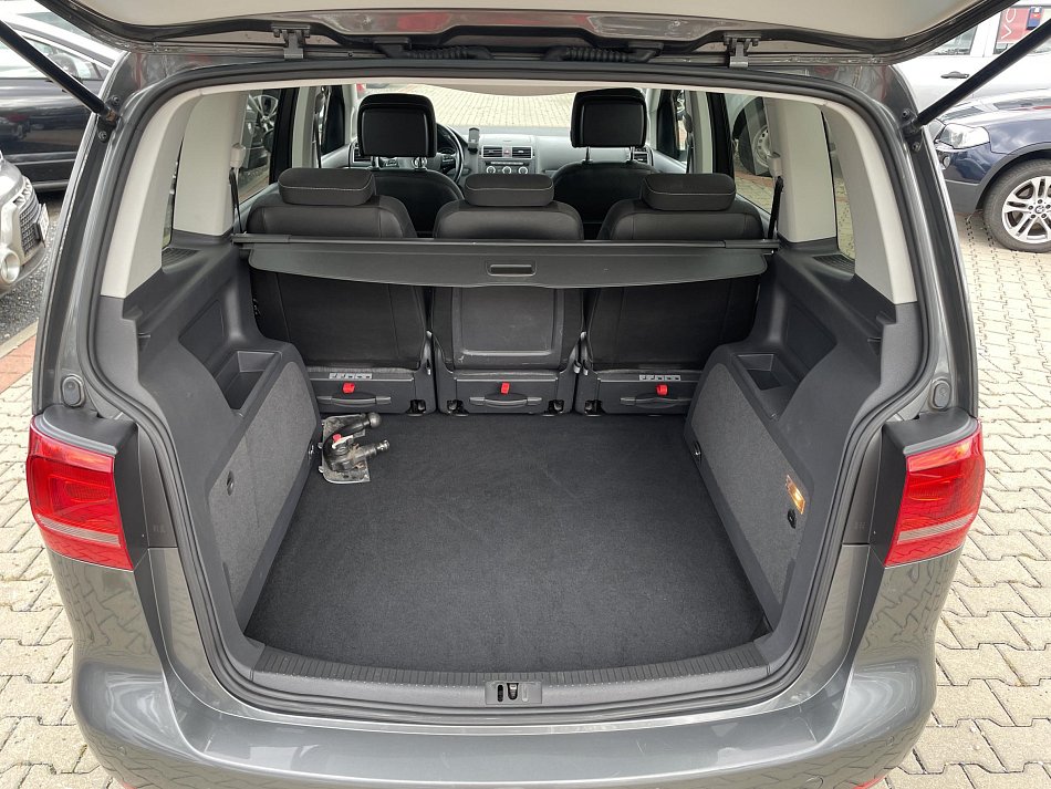 Volkswagen Touran 2.0 TDi CUP