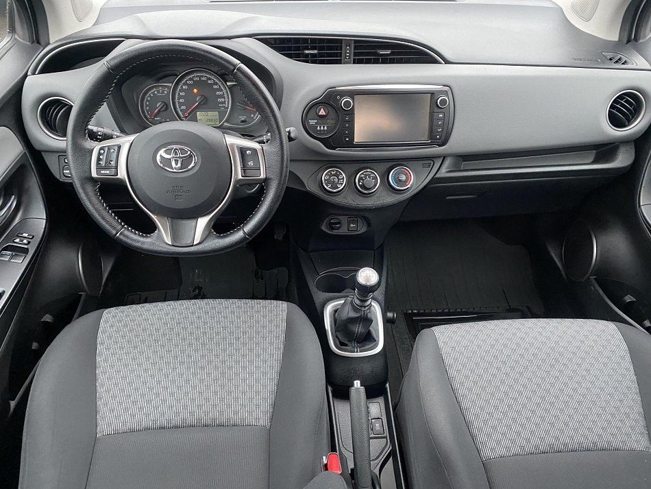 Toyota Yaris 1.3 VVT-i Trend