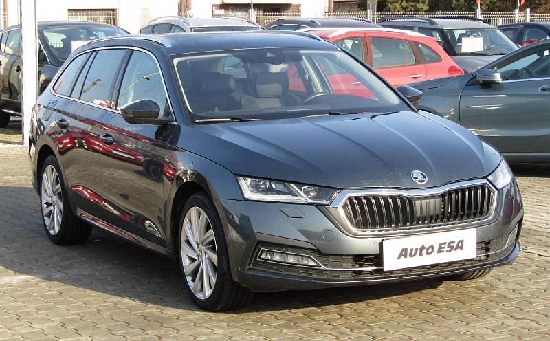 Škoda Octavia IV 2.0 TDi Style Plus