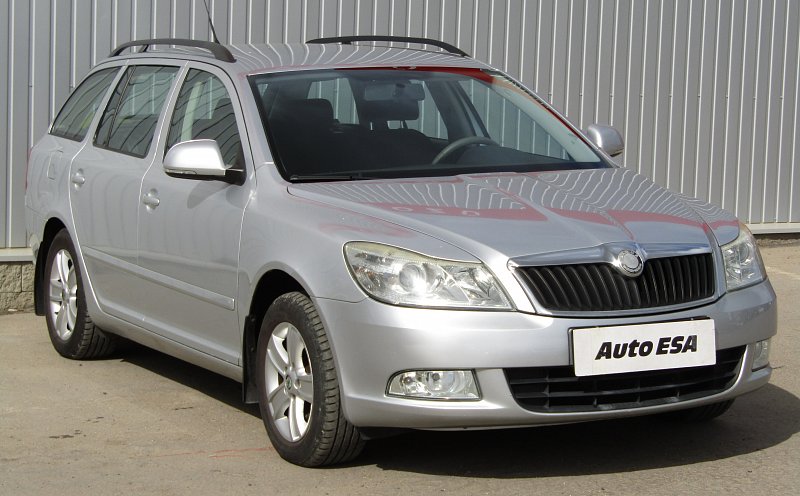 Škoda Octavia II 1.6MPi Ambiente