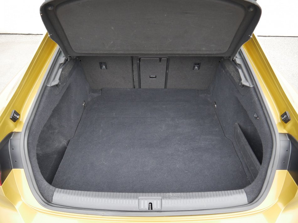 Volkswagen Arteon 2.0 TDi R-Line 4Motion