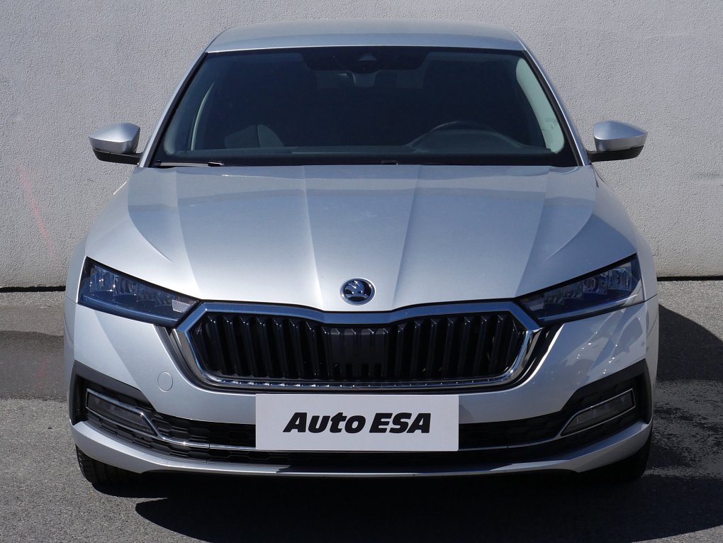 Škoda Octavia IV 1.5 TSi Style Plus