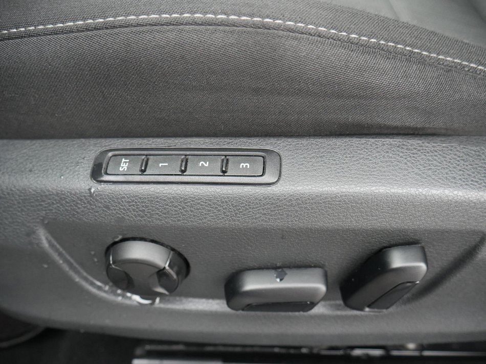Škoda Superb III 2.0 TDi  4x4