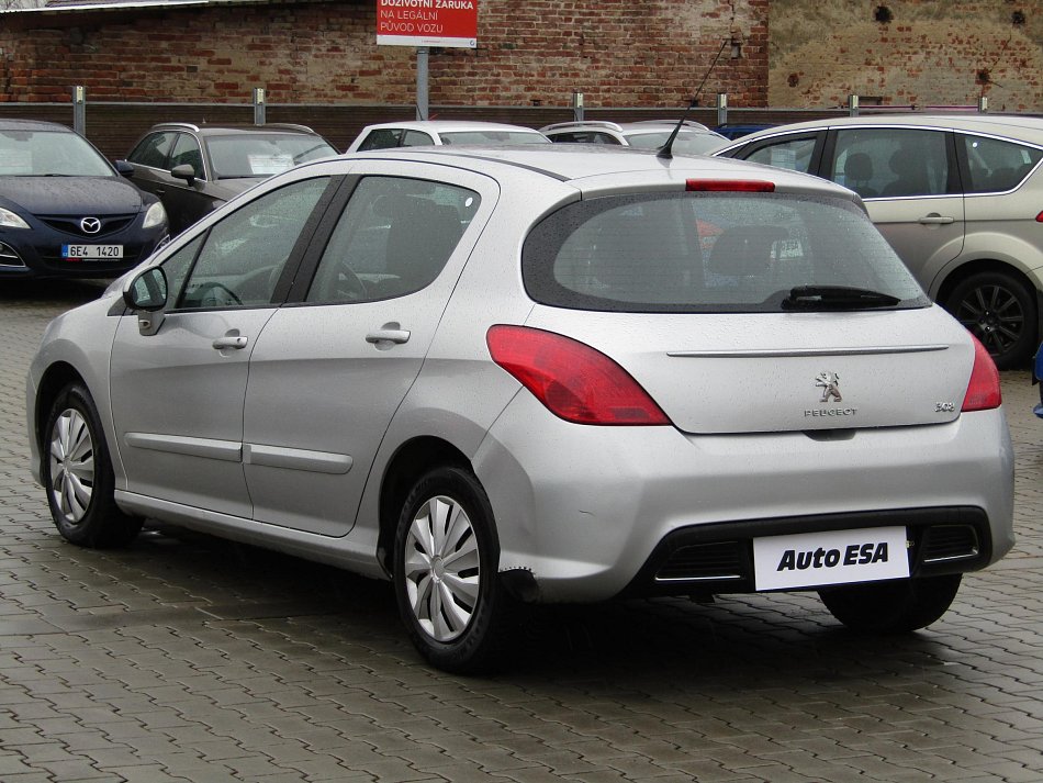 Peugeot 308 1.6 HDi 