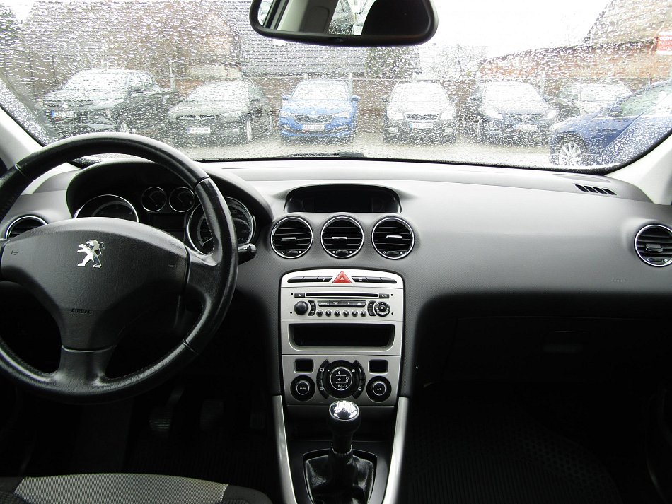Peugeot 308 1.6 HDi 