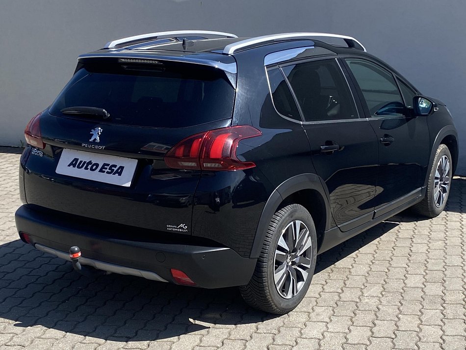 Peugeot 2008 1.2 PT Allure