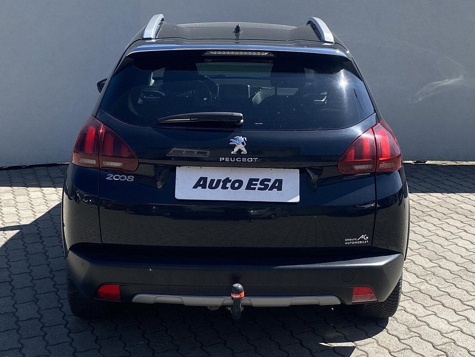 Peugeot 2008 1.2 PT Allure