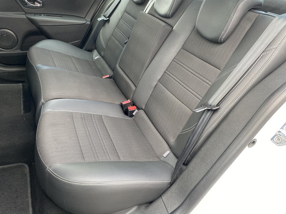 Renault Fluence 1.6i 