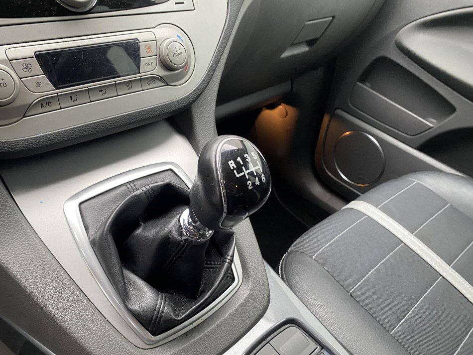 Ford Kuga 2.0 TDCi Titanium