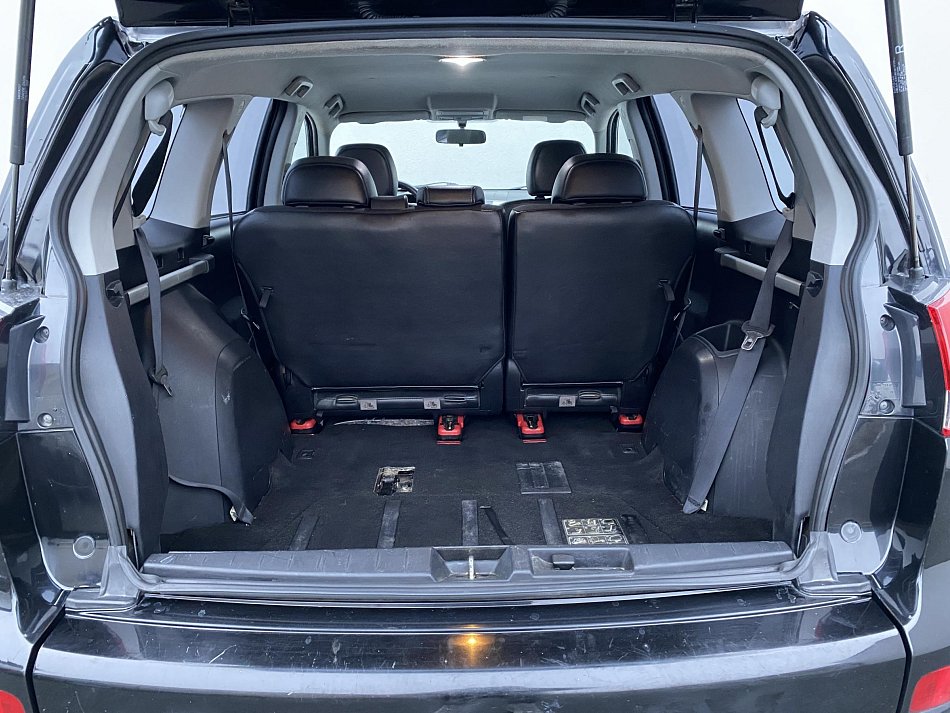 Citroën C-Crosser 2.2 D  4x4, 7míst