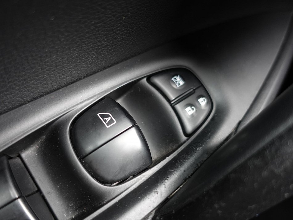 Nissan Qashqai 1.2 DIG-T 