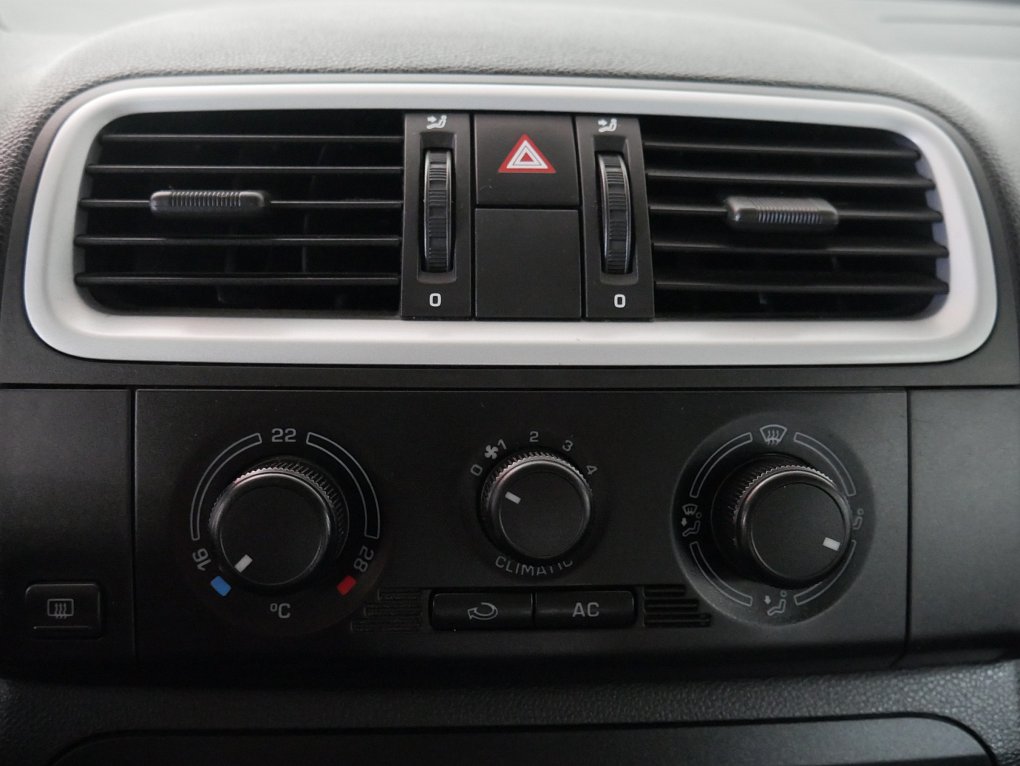Škoda Roomster 1.2 HTP 