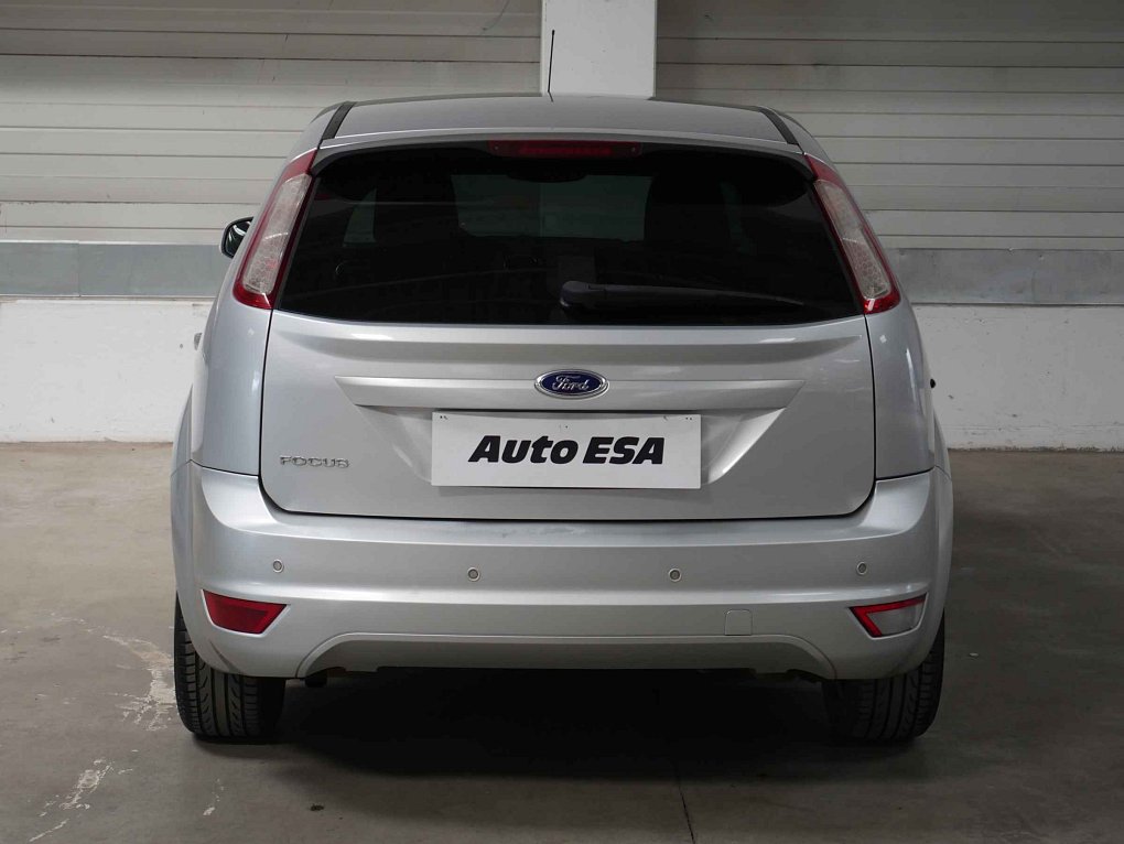 Ford Focus 1.6i 