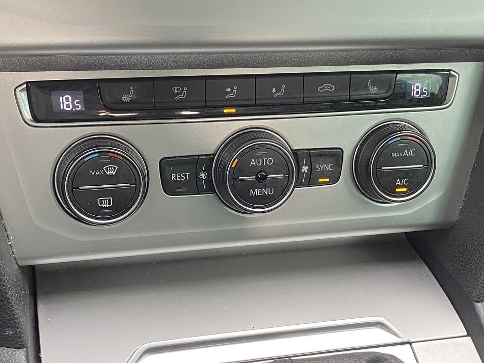 Volkswagen Passat 2.0 TDi Comfortline